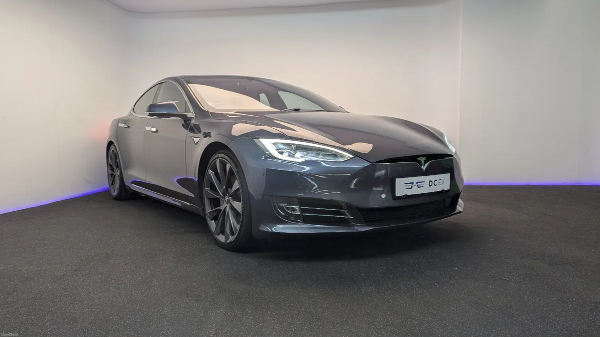 Tesla Model S Long Range-  Raven - Image 3