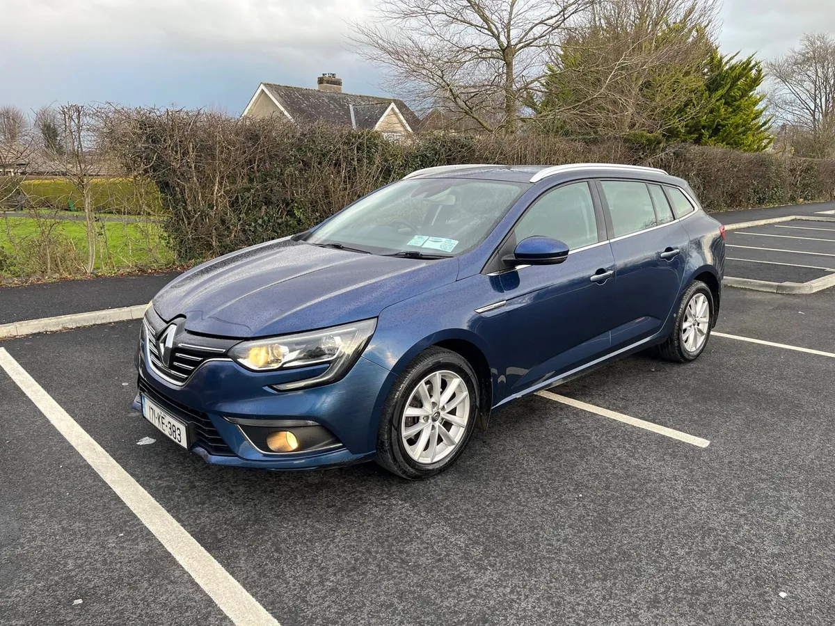 Renault Megane Dynamique sport TAX AND NCT - Image 3