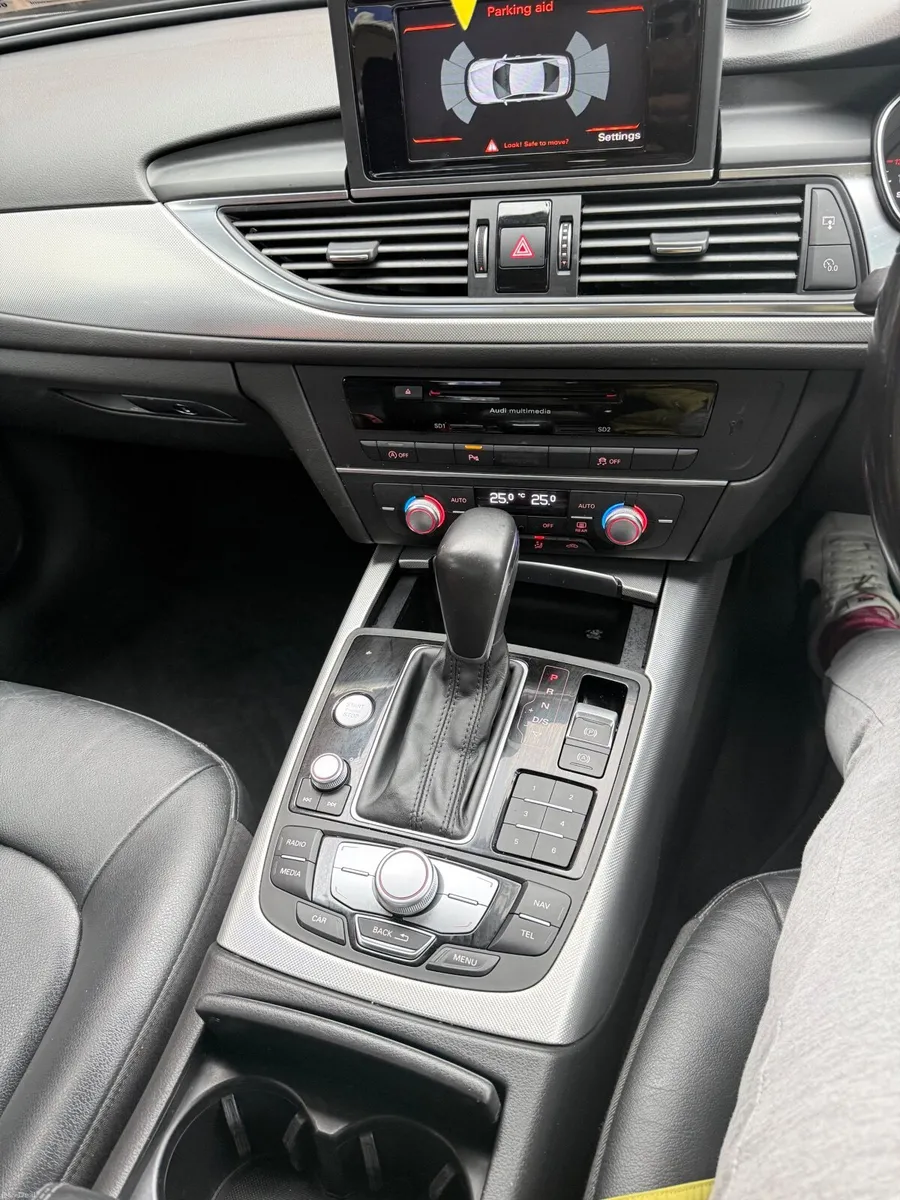 Priced to sell, clean, high-quality Audi for sale - Image 4