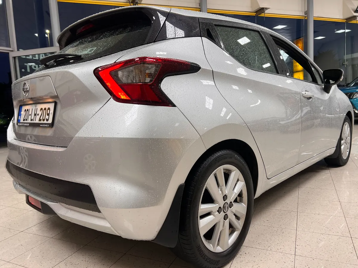 Superb Value Low Kms High Spec SV 5 Door **Finance - Image 4