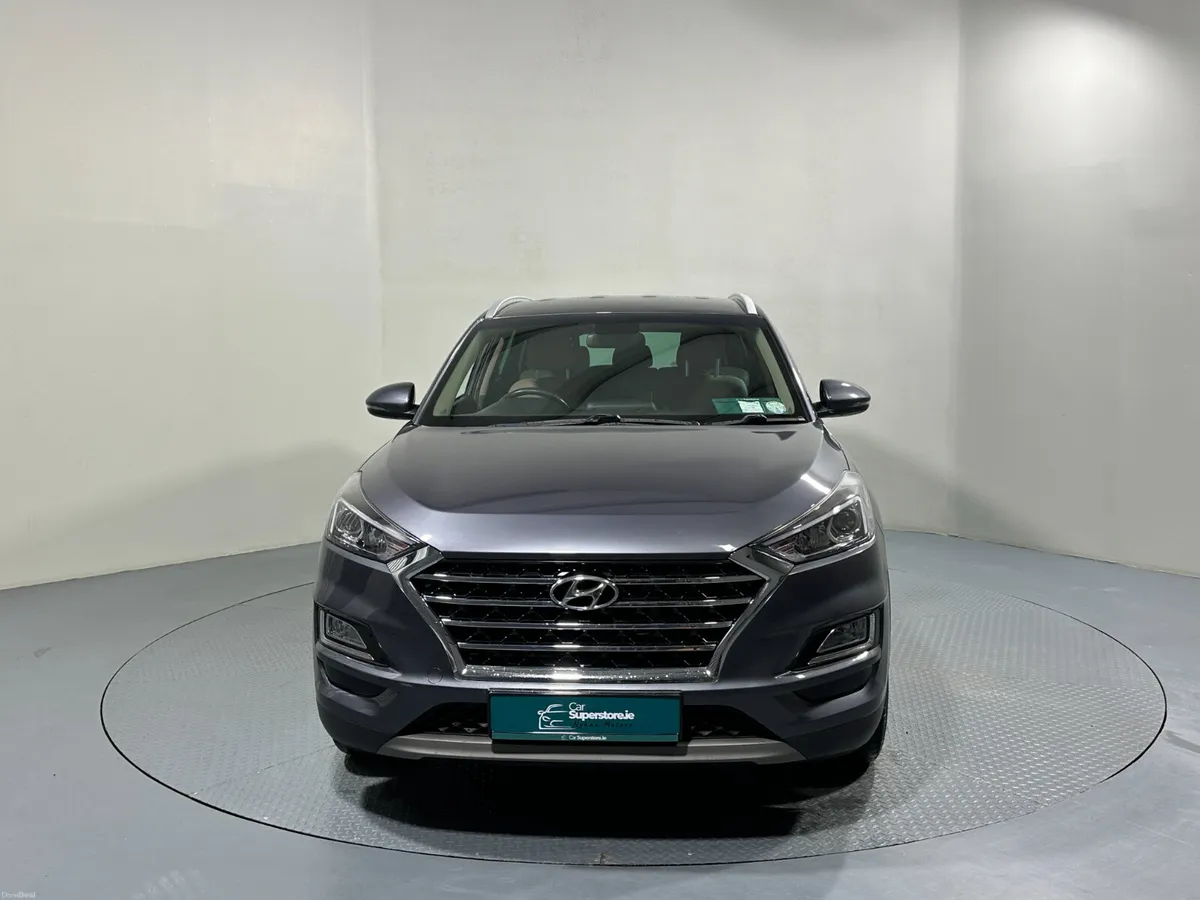 Hyundai Tucson Executive 1.6 Crdi 202 - Image 2