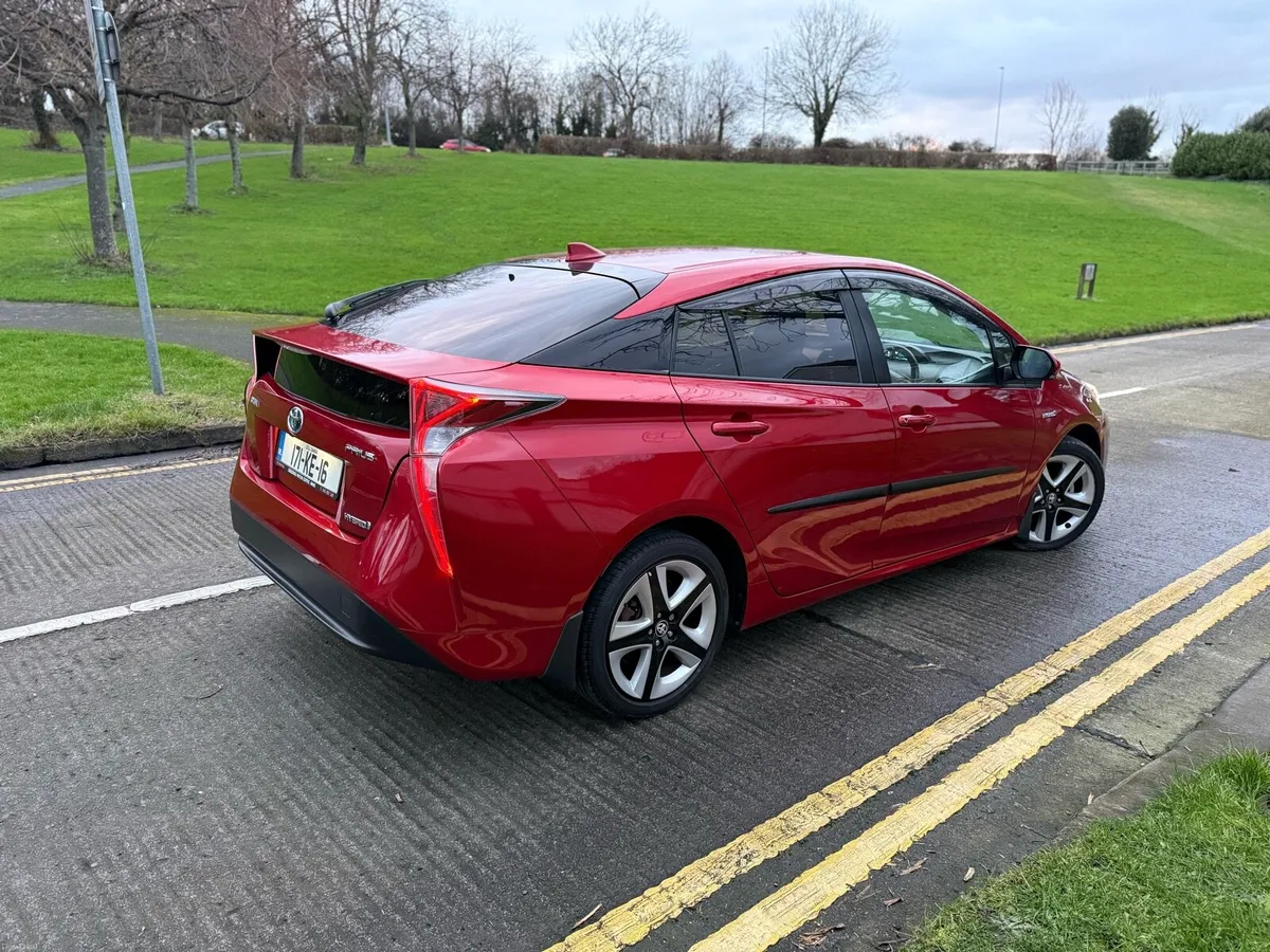 2017 Toyota Prius Hybrid Irish 121000km - Image 4
