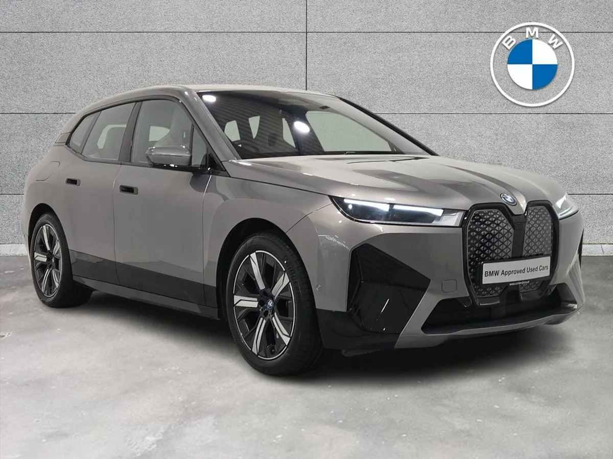 BMW iX xDrive40 M Sport - Image 1