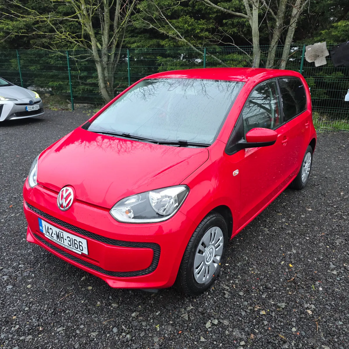 Volkswagen up! 2014 Automatic Low Miles - Image 3