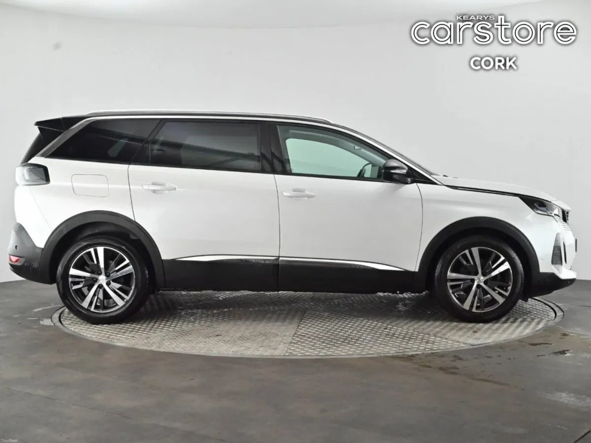 Peugeot 5008 1.5 BlueHDi 130bhp Allure - Image 2