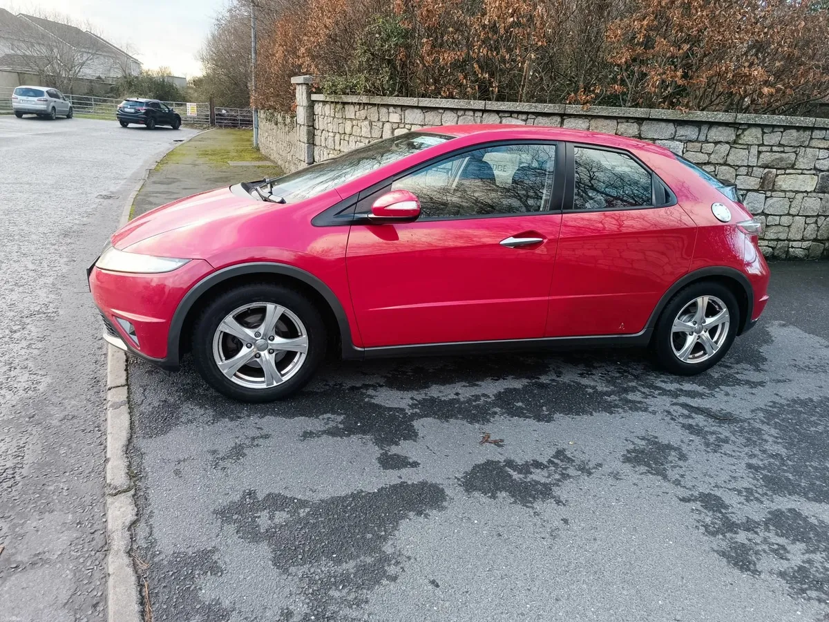 Honda Civic 2011 Long NCT !!! - Image 4