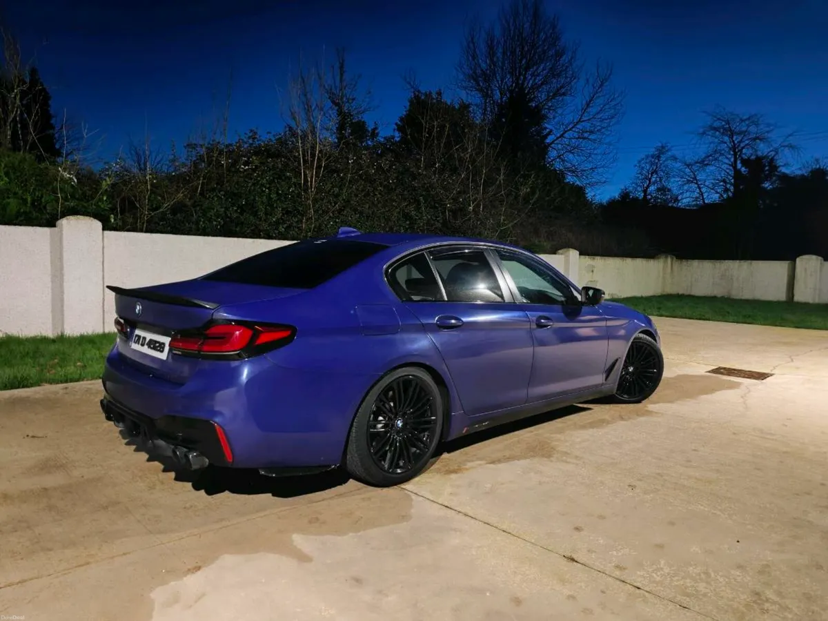 2017 BMW 520d Automatic – Real Head Turner - Image 1