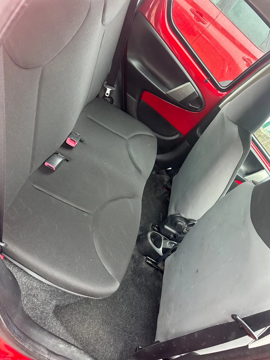 Toyota Aygo 2012 1.0  Starter Car - Image 4