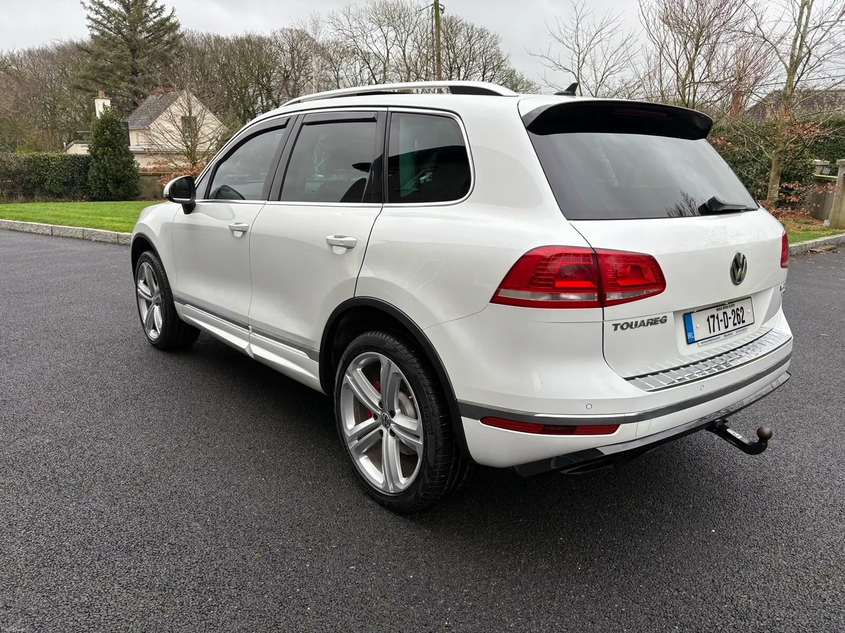 Vw Touareg rline 3.0l v6 crew cab €333 tax - Image 3