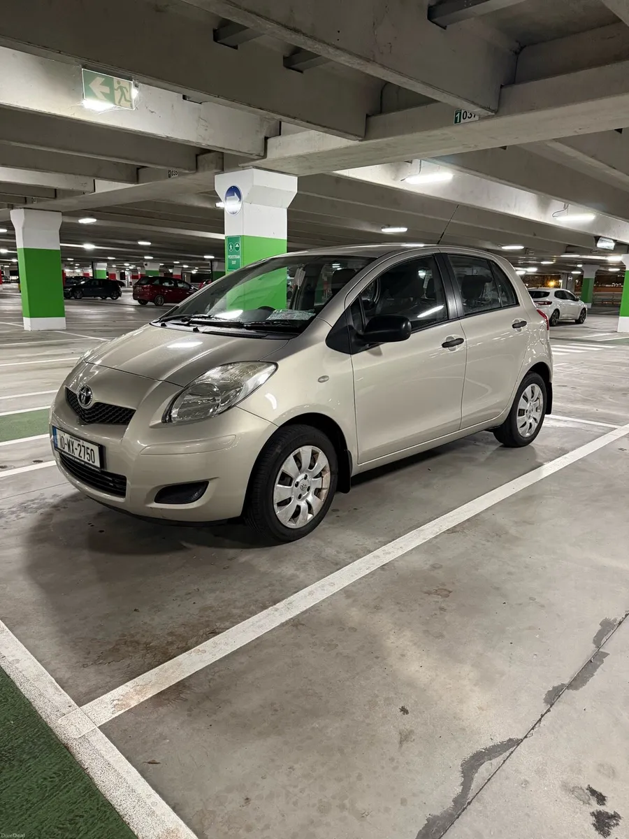 2010 Toyota Yaris 1.0 petrol - Image 2