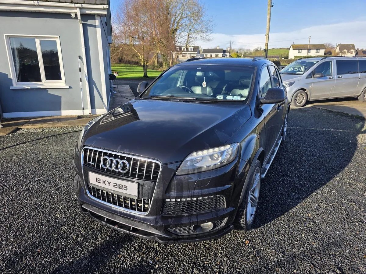 Audi Q7 - Image 2