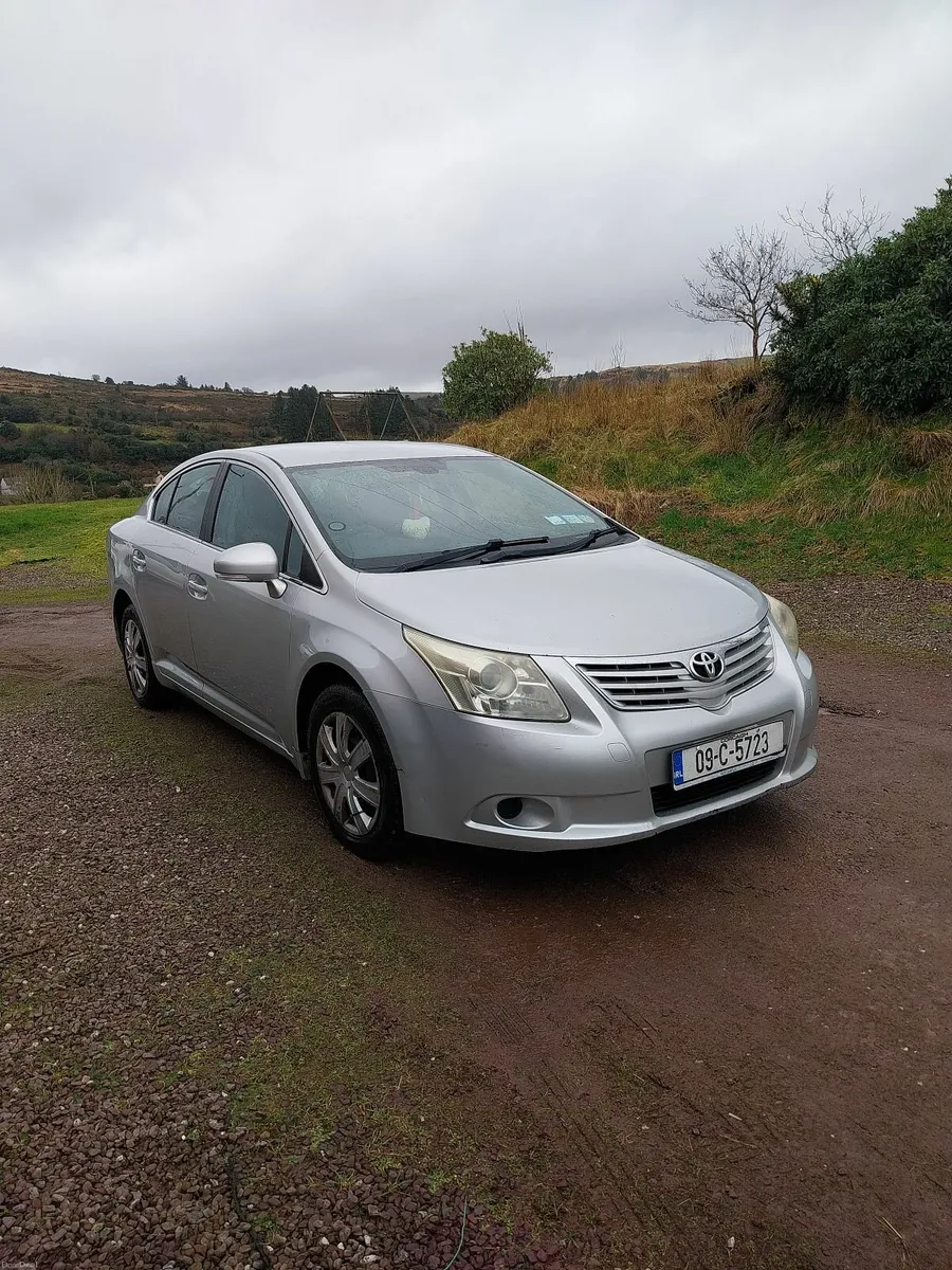 Toyota Avensis 2009 - Image 1