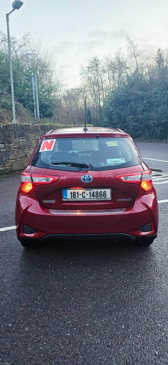 Toyota Yaris  Auto 2018 1.5 Hybrid - Image 4