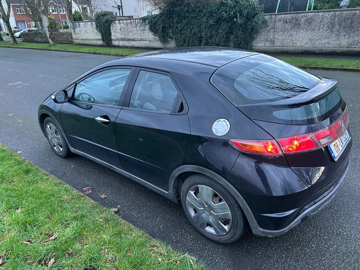 Honda Civic - Image 4