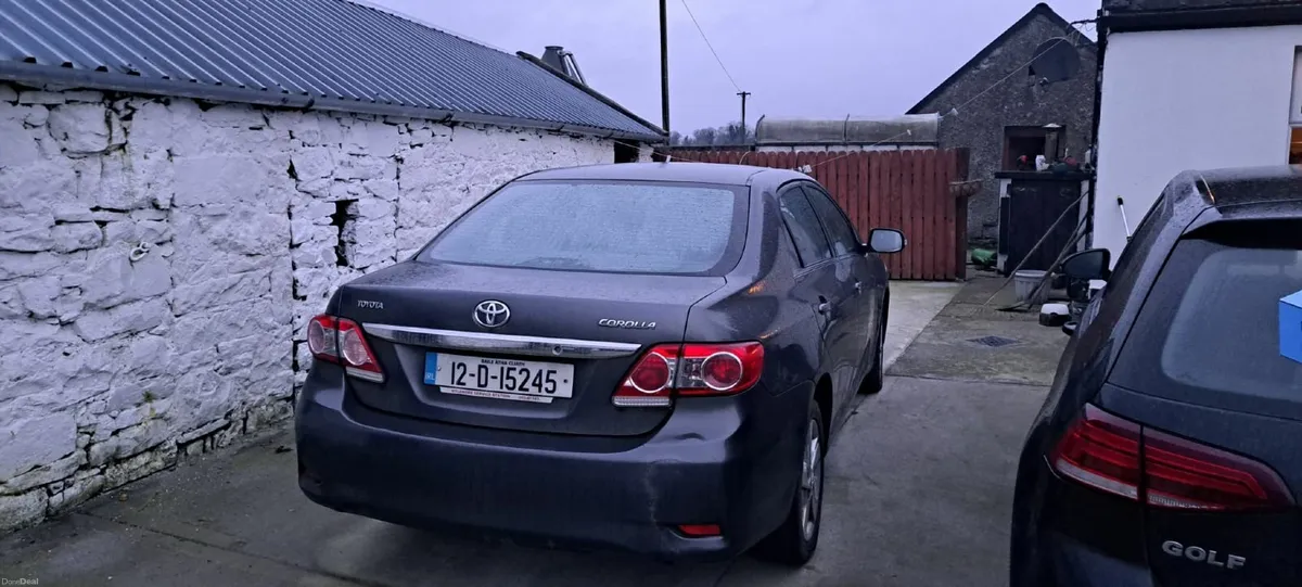 Toyota Corolla 2012 - Image 2