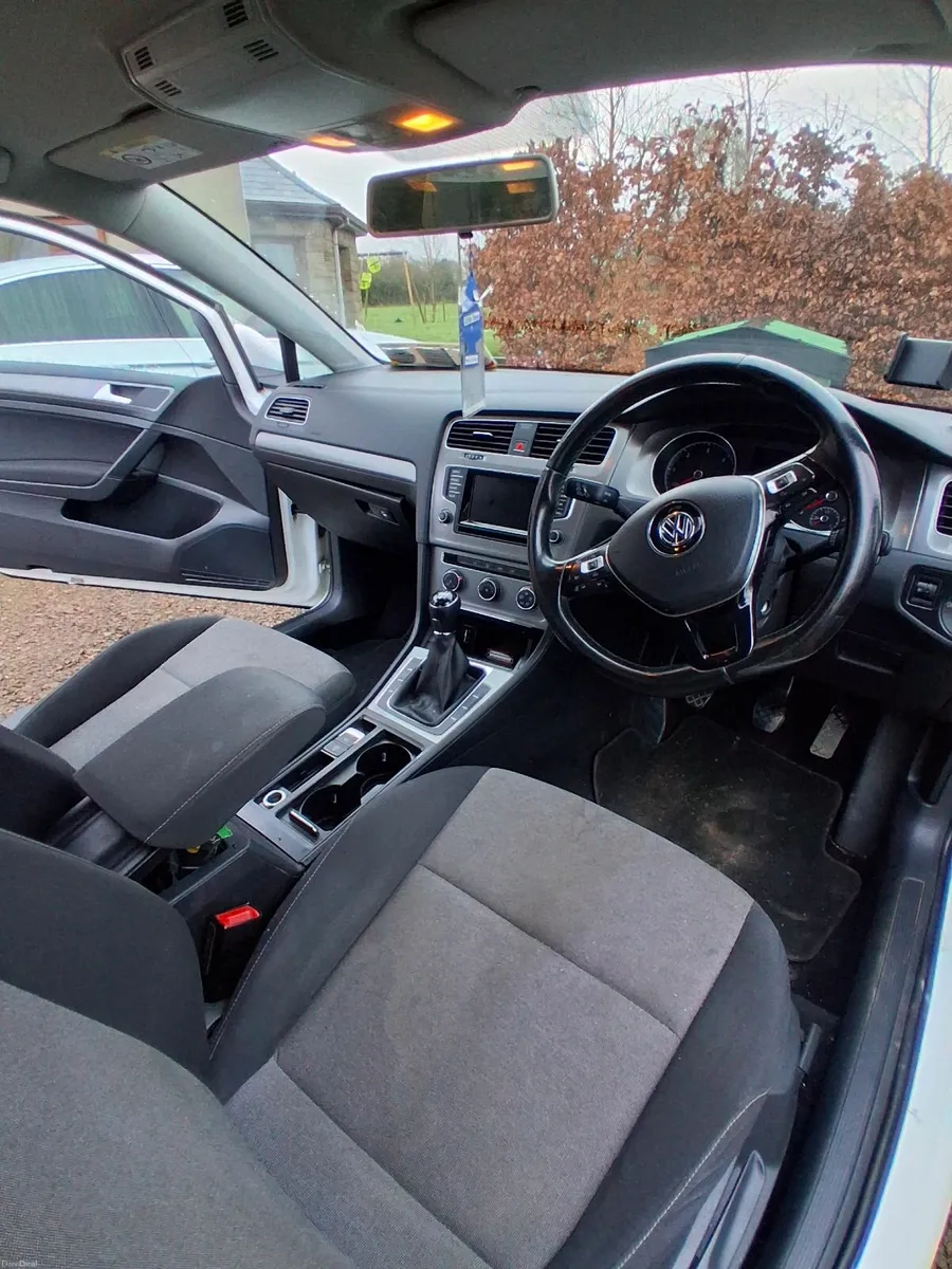 Volkswagen Golf 2014 - Image 3