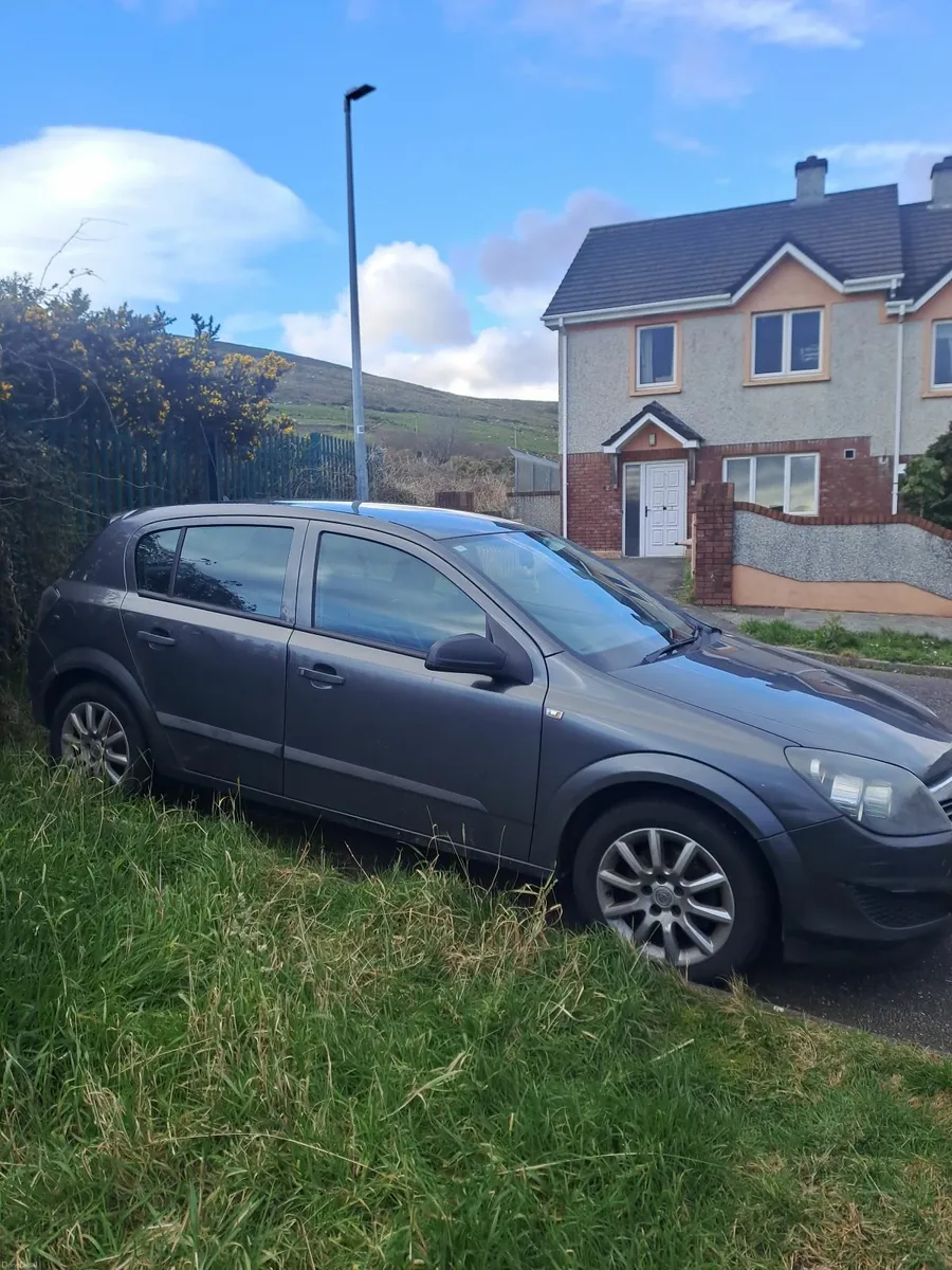 Vauxhall Astra 2009 - Image 4