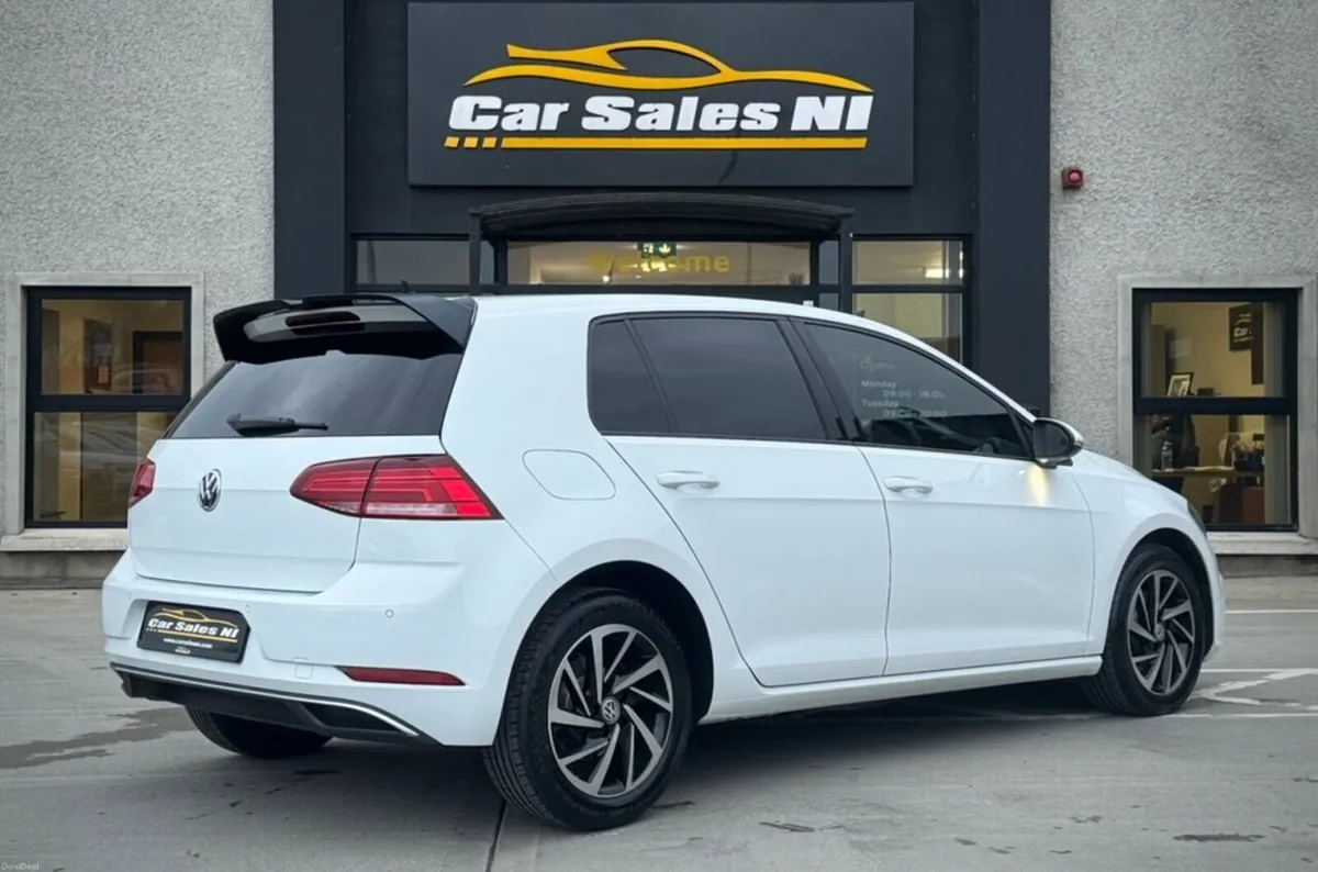 1.6 TDI Match Hatchback 5dr Diesel DSG Euro 6 (s/s - Image 3