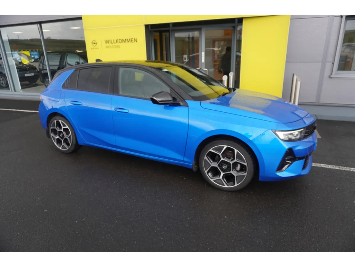 Opel Astra 5 DR HATCH-GS-1.2 130PS - Image 1