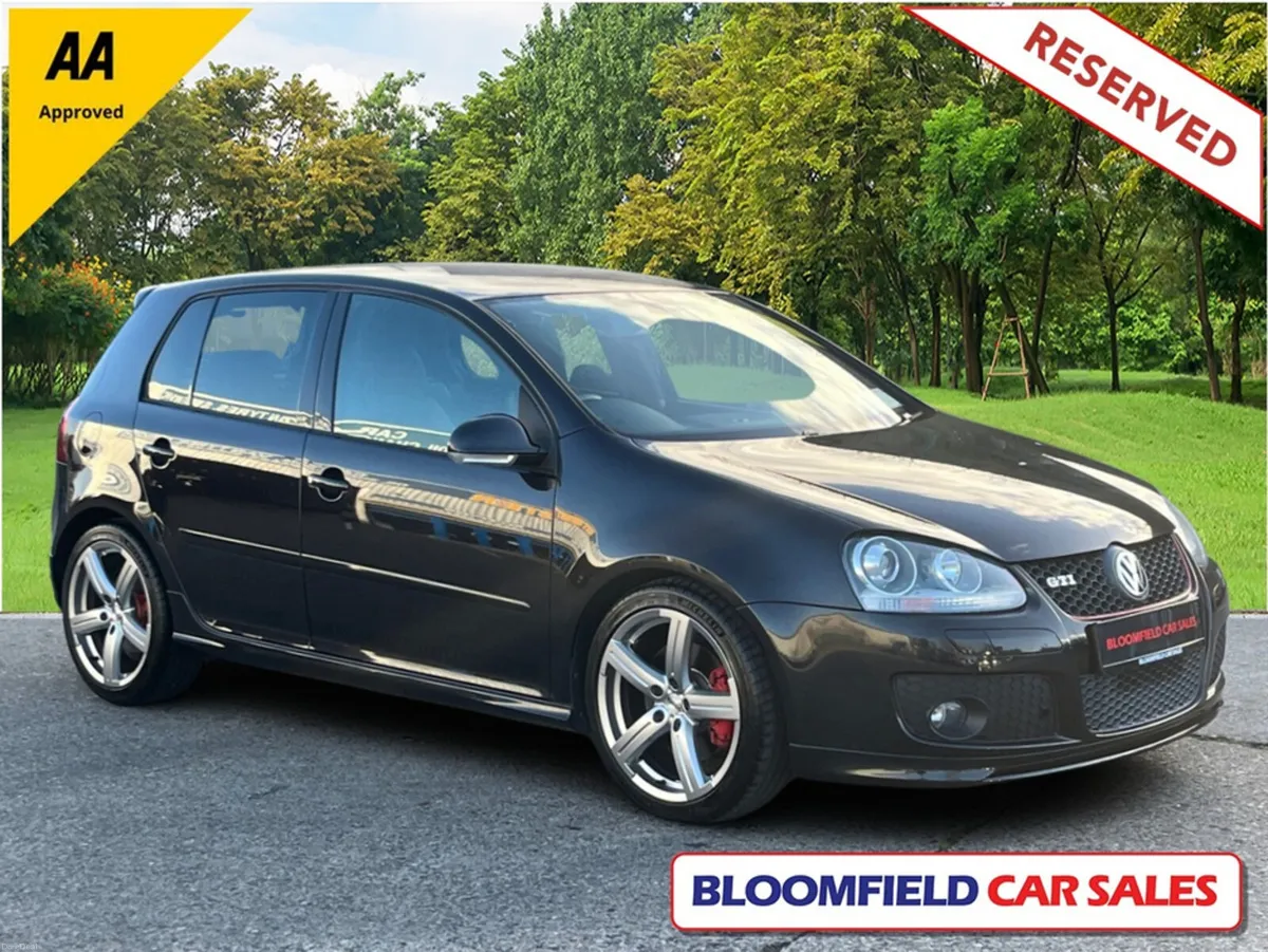 Volkswagen Golf **DEPOSIT TAKEN**GTI PIRELLI EDITI - Image 1