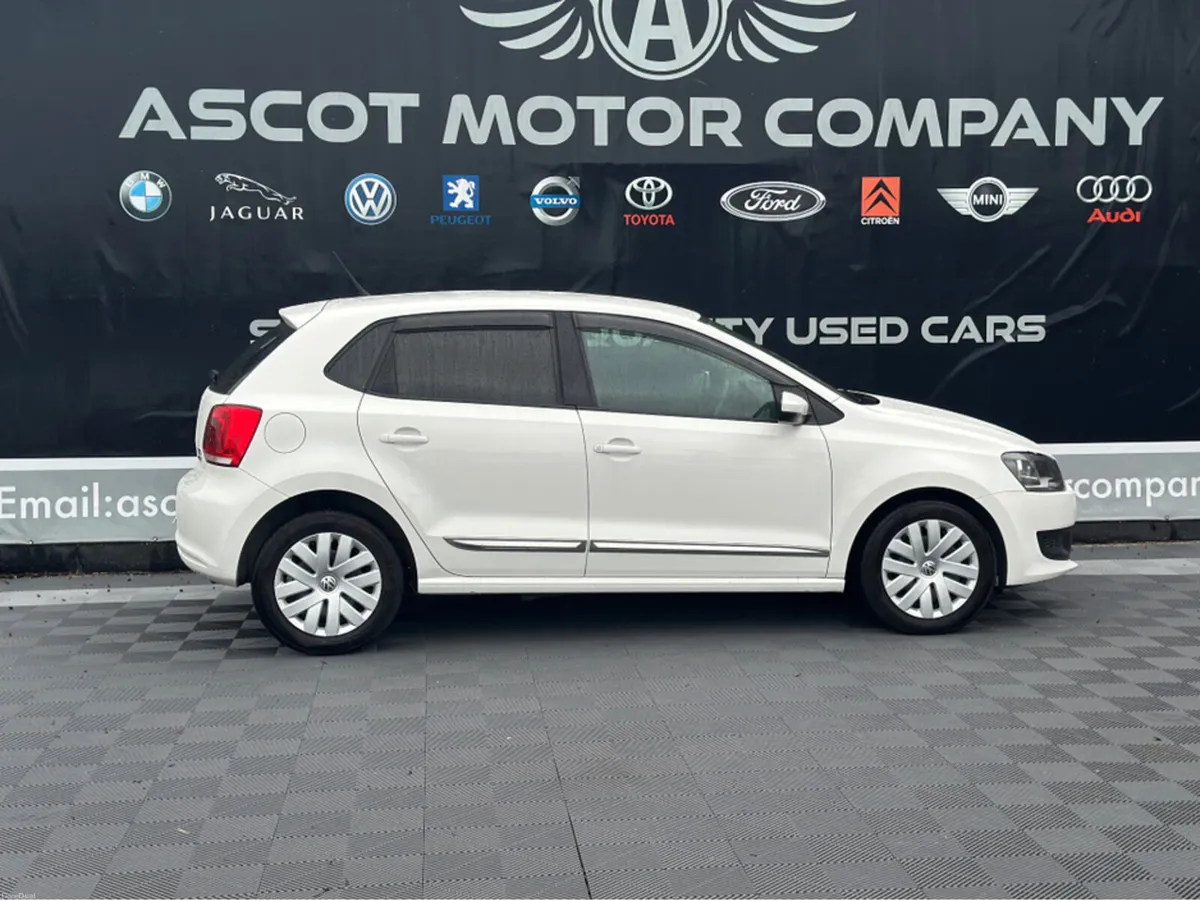 Volkswagen Polo Automatic - Image 6