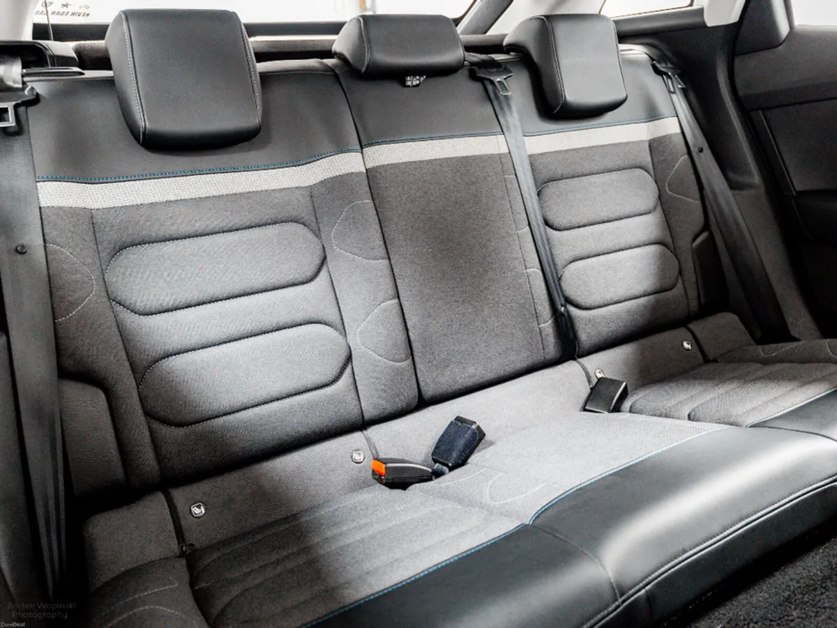 Citroen C4 Feel Pack 1.2 Petrol 130HP - Image 4