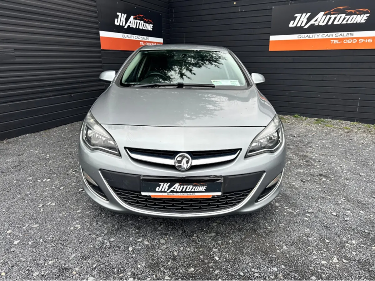 Opel Astra 1.7 CDTI SRI 123 BHP 5DR - Image 2