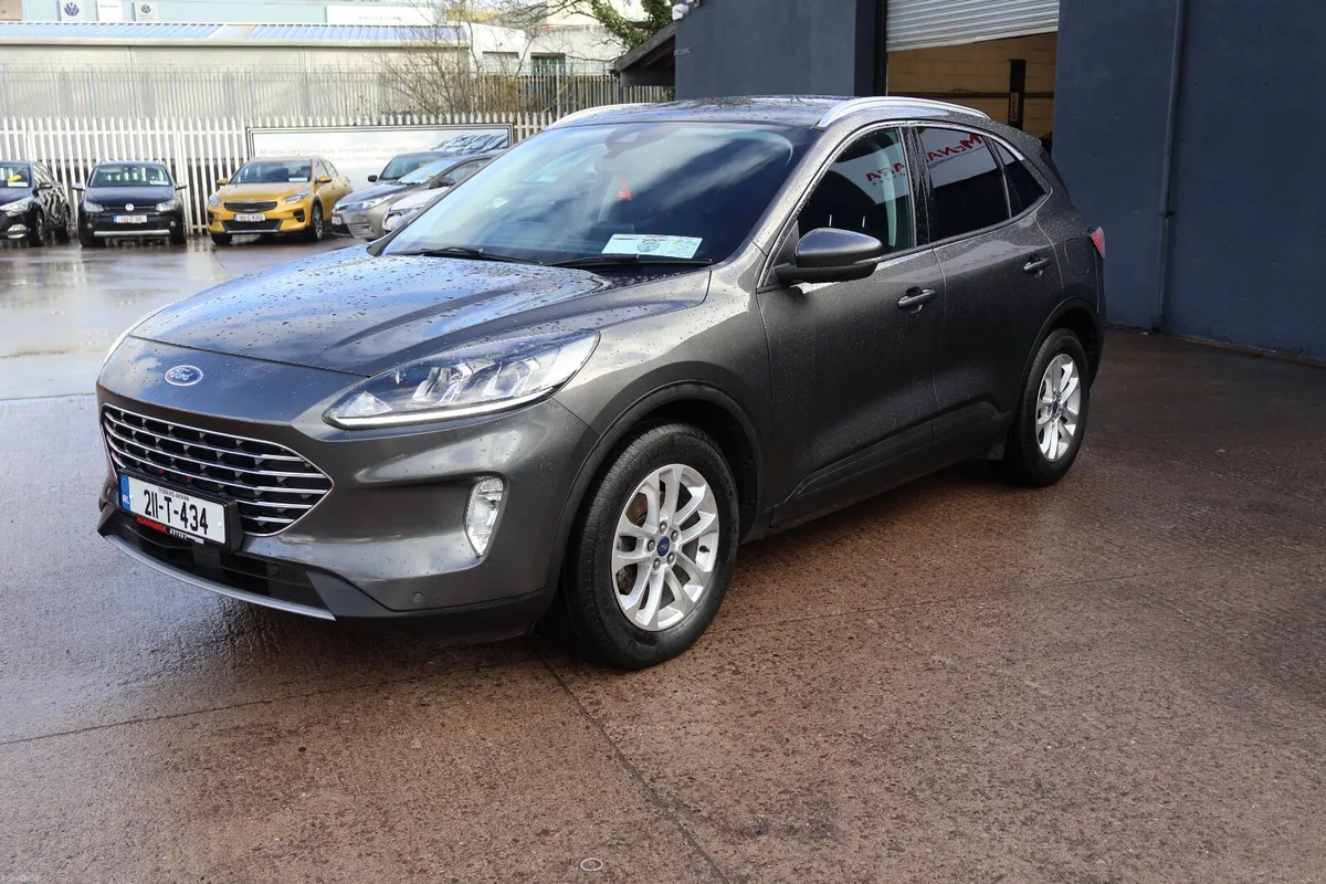 Ford Kuga Titanium 1 Owner  24 Month NCT Huge Spec - Image 5