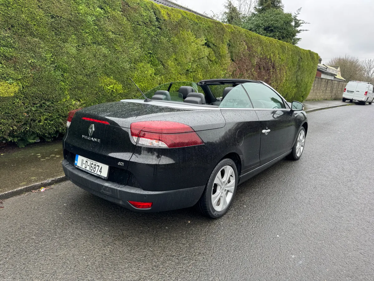 Renault Megane Convertible Automatic low mileage - Image 4