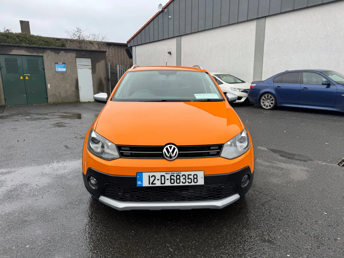 Volkswagen Polo Cros 1.2 Automatic - Image 3