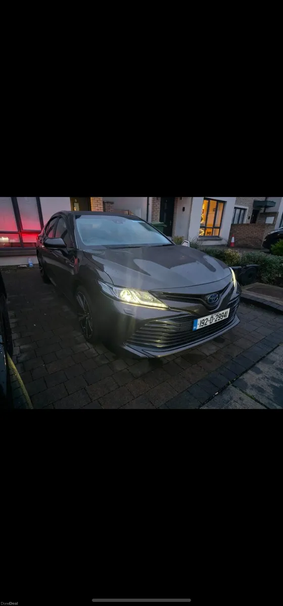 Toyota camry - Image 2