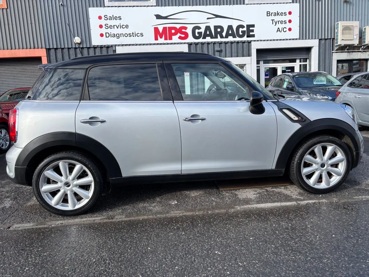 2014 Mini Countryman 2.0 COOPER D AUTO - Image 1