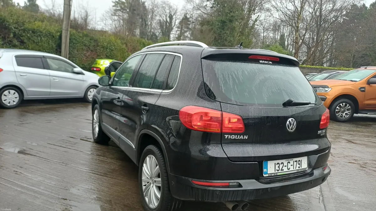 Volkswagen Tiguan 2013 - Image 4