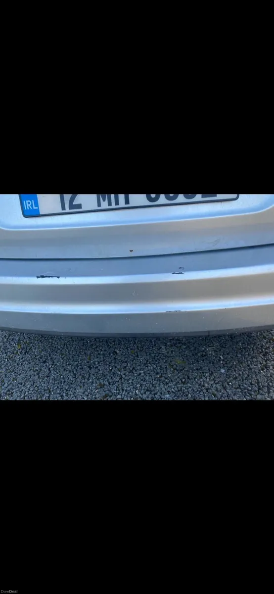 Volkswagen Sharan 2012 - Image 2