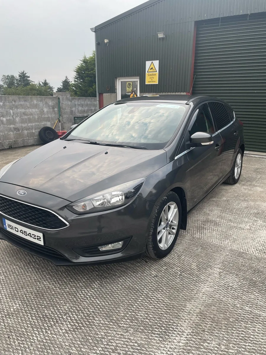 2015 ford focus - Image 1