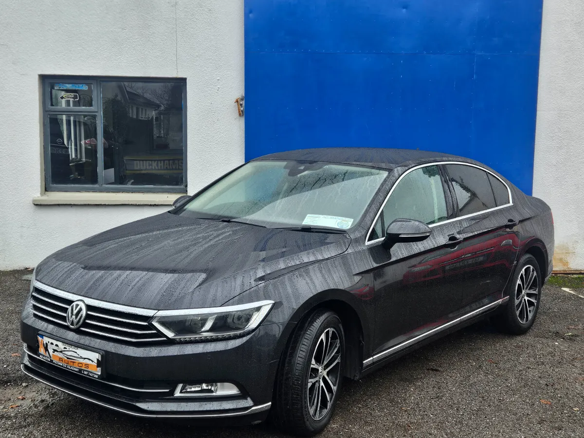 Volkswagen Passat High Line - Image 1