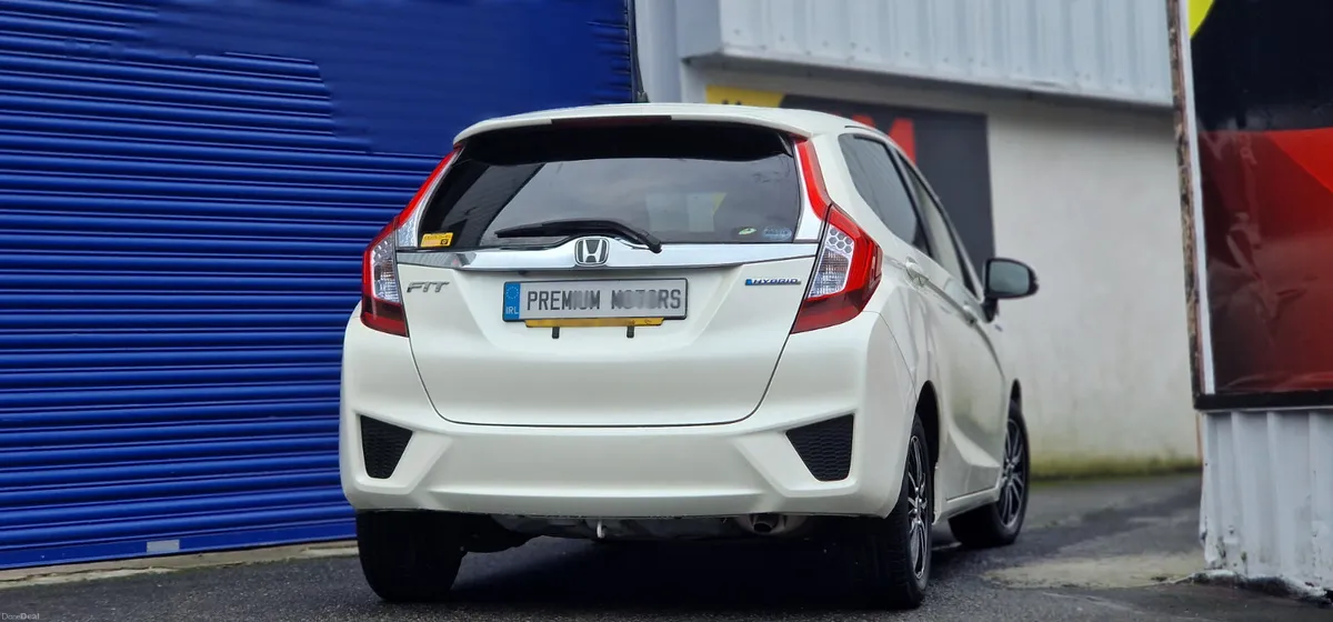 Honda Fit Hybrid Automatic AA Approved - Image 3