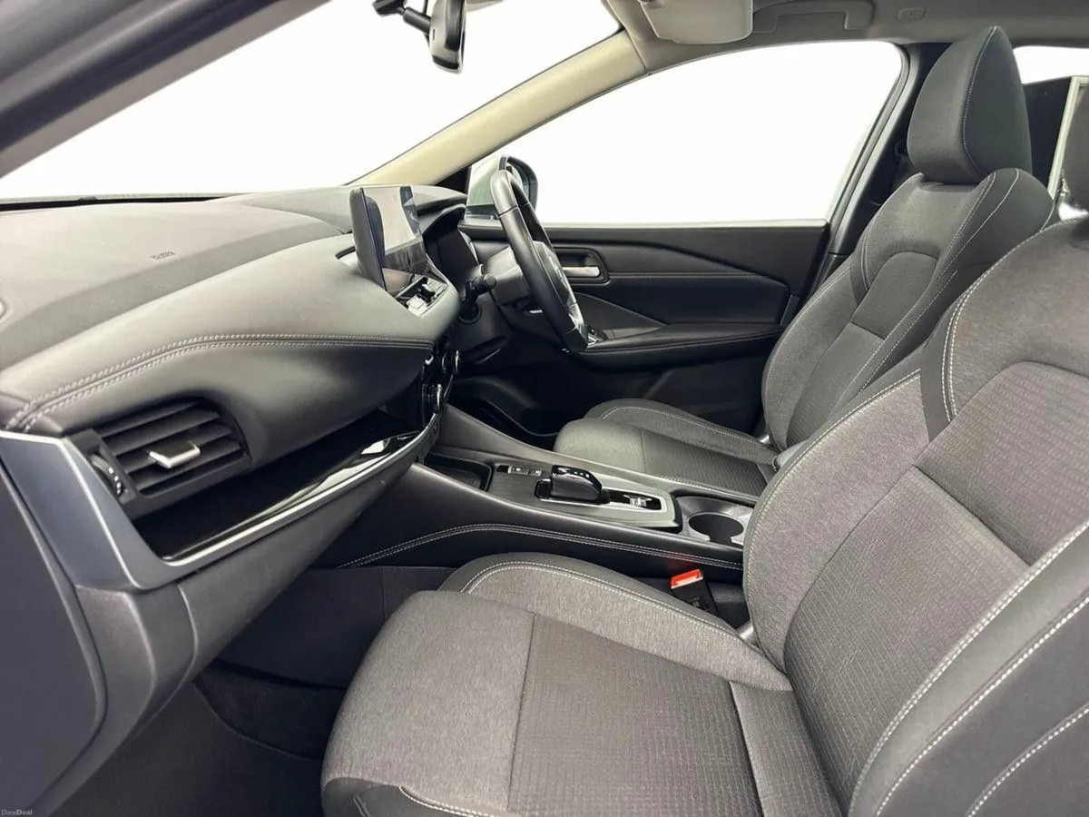 Nissan Qashqai EPOWER SV PREMIUM *AUTO* €100 PER W - Image 3