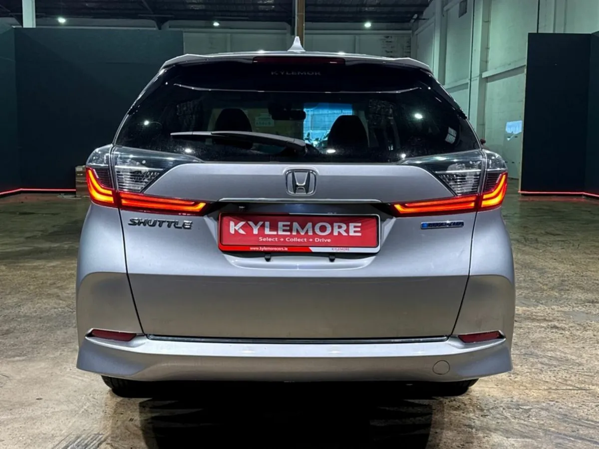 Honda Shuttle HYBRID 1.5L AUTOMATIC - CRUISE CONTR - Image 4
