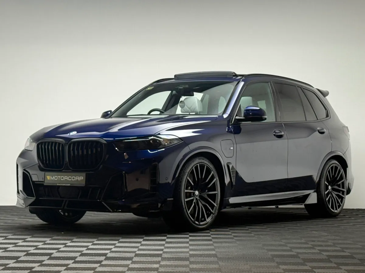 BMW X5 50E M SPORT *SILVERSTONE* - Image 3