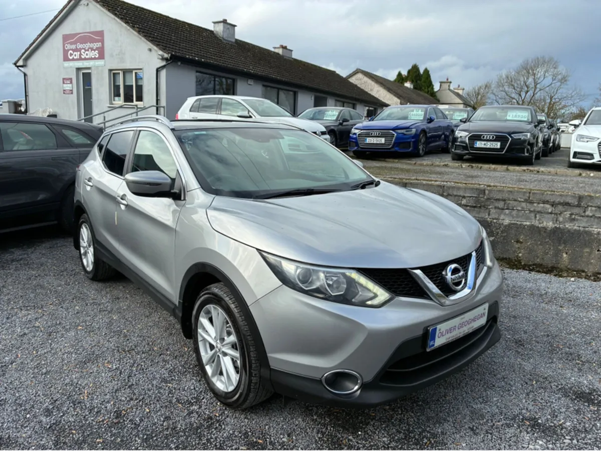 Nissan Qashqai 1.5 SV - Image 1
