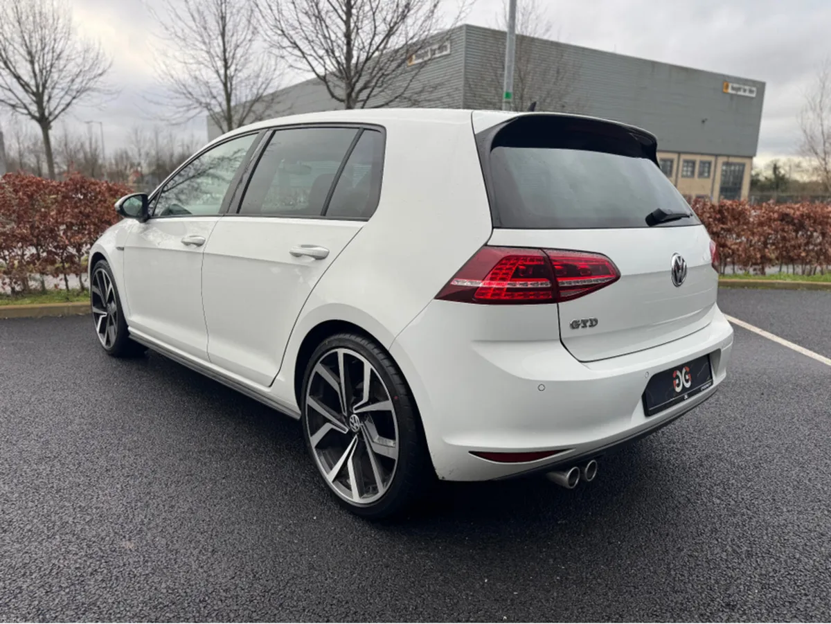 Volkswagen Golf GTD 2.0 MANUAL *FULL SERVICE HISTO - Image 3