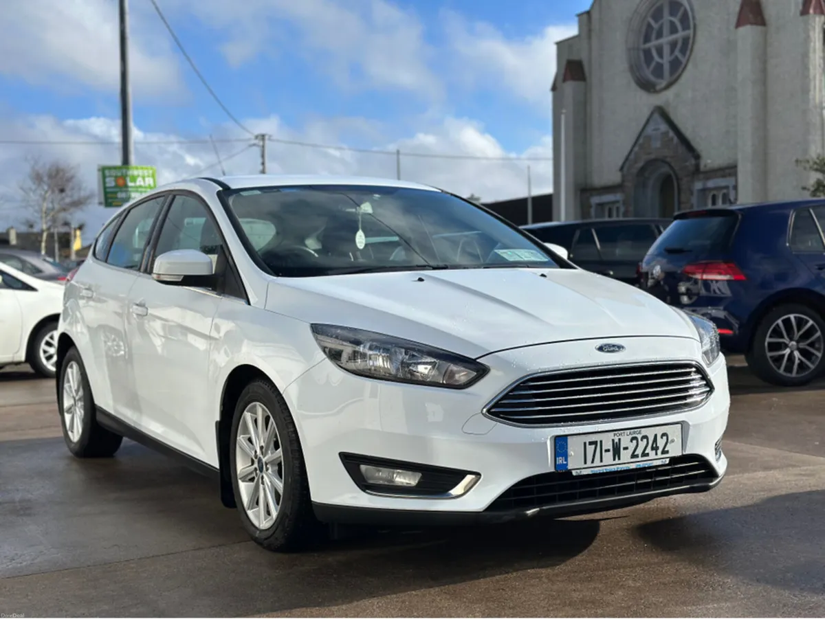 Ford Focus TITANIUM 1.5 TD 95PS 6SPEED 4DR - Image 3