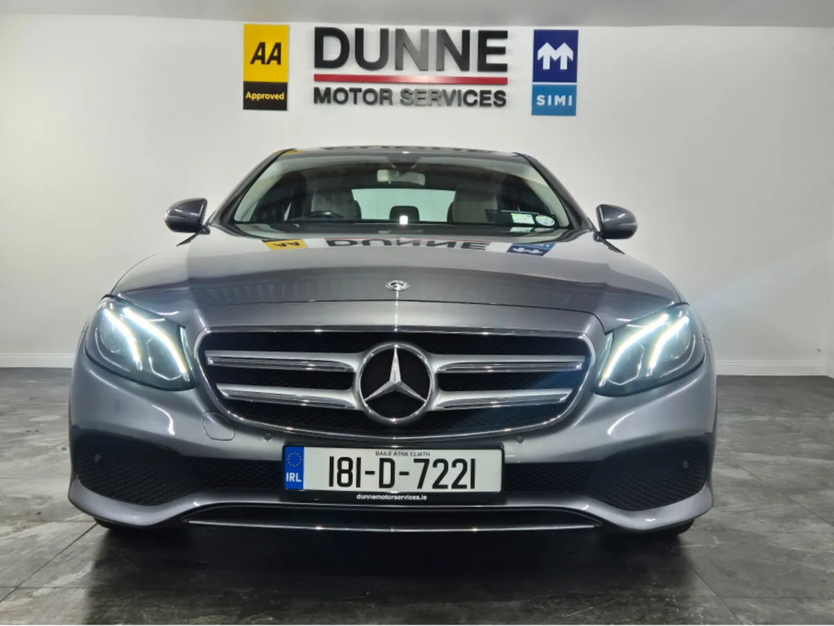 Mercedes-Benz E-Class **E220D**AVANTGARDE**FULL DI - Image 4