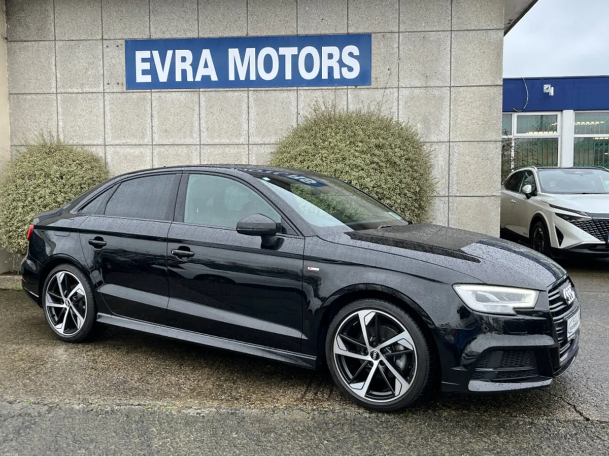 Audi A3 SALOON S-LINE BLACK EDITION AUTOMATIC 1.4 - Image 3