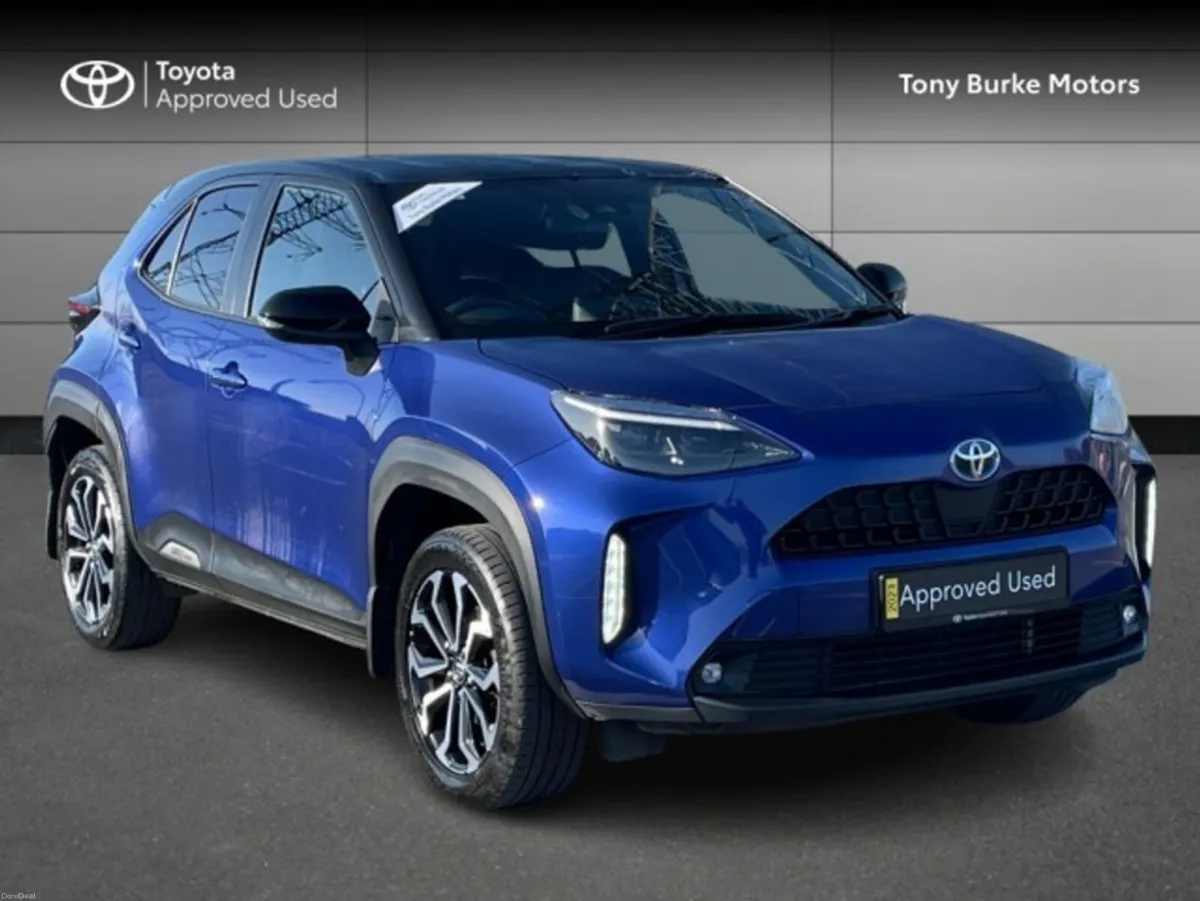 Toyota Yaris Cross LunaSport - BiTone - 1.5 Hybrid - Image 1
