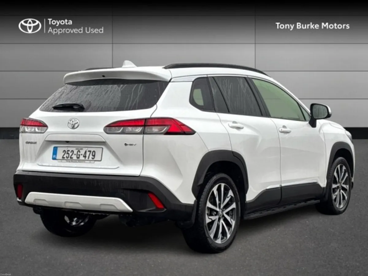 Toyota Corolla CROSS - Save EUR 6,500 - Sport + Si - Image 2