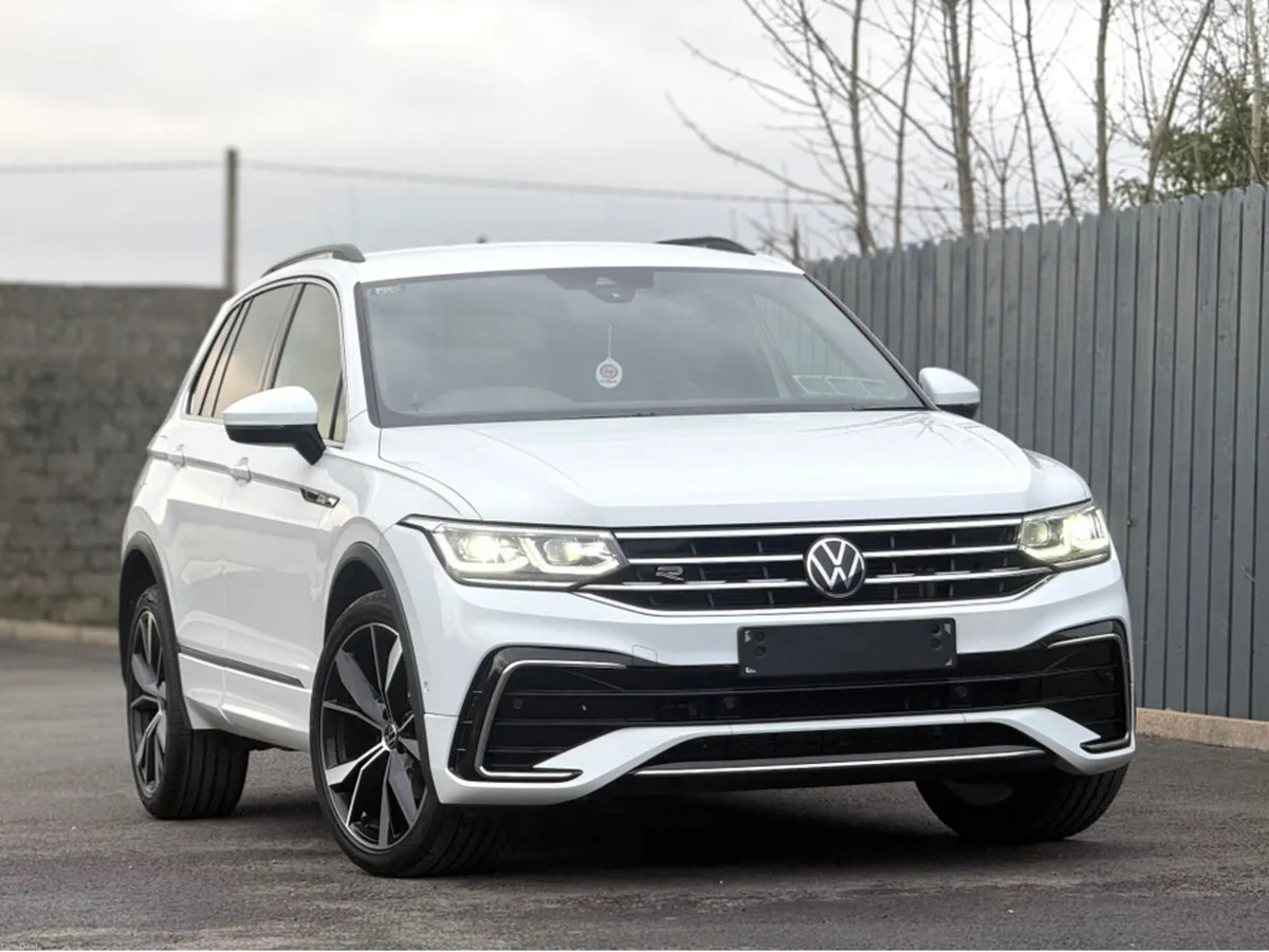 Volkswagen Tiguan R-LINE - MASSIVE SPEC - Image 2