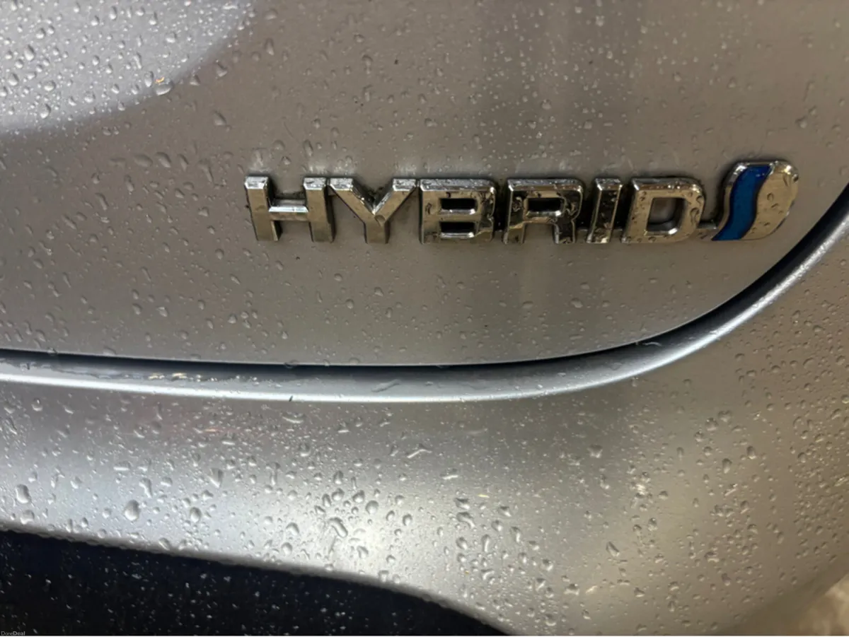 Toyota Yaris CROSS LUNA 4DR AUTO Finance Available - Image 4