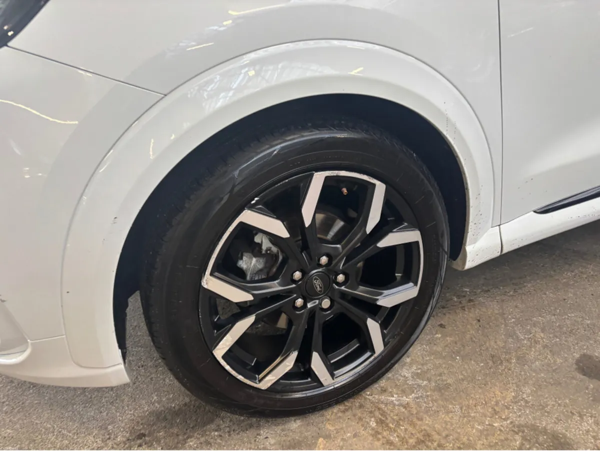 Ford Puma 1.0 X MHEV 125PS 5DR ST-LINE - Image 2